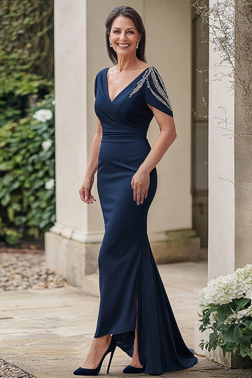 Robe longue mère de la mariée en satin col V bleu marine